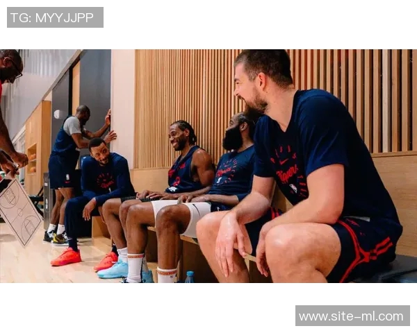 快船迎战开拓者博格丹赛季首秀与哈登小卡齐发力 快船迎战开拓者博格丹赛季首秀与哈登小卡齐发力